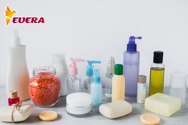 Evera bán chai PET tạo bọt